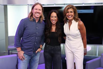 Hoda Kotb Recruits Joanna Gaines to Renovate Her Joy 101 Office