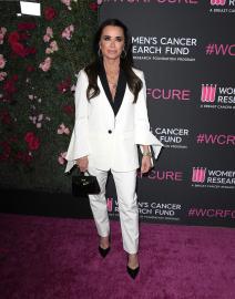 Kyle Richards Mourns Family Dog River: 'Grateful She's at Peace'