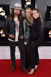Miley Cyrus 'Owned a Lot' of Mom Tish's Pain Throughout Billy Ray Marriage