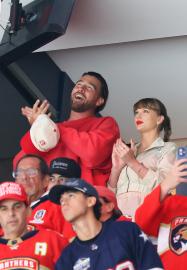Taylor Swift and Travis Kelce Pack on the PDA With a Touching Kiss