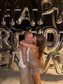 Justin and Hailey Bieber Share Sweet Kiss at Kendall Jenner's Birthday