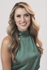 Meet Bachelor Zach's Fiancee Kaity Biggar: Job, Family, Age and More