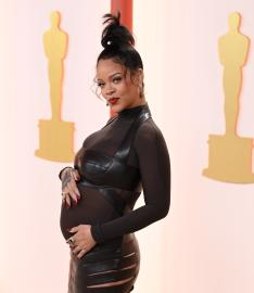 Rihanna Exposes Bare Tummy While Revealing Pregnancy Cravings: Pictures