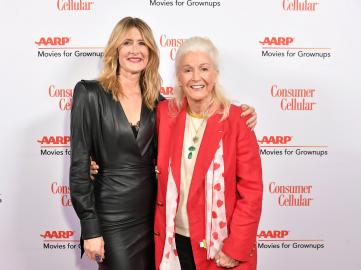 Laura Dern Recalls Mom Diane Ladd Being Given 6 Months to Live