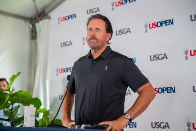 Pro Golfer Phil Mickelson Says He Lost 25 Lbs Ahead of Masters Tournament