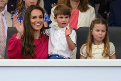 He's 5! Prince Louis Smiles With Princess Kate for His Birthday Portrait