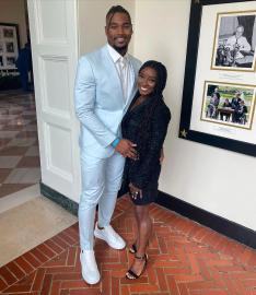 A Winning Pair! Simone Biles Marries NFL Player Jonathan Owens