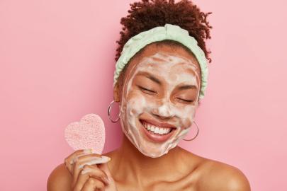 Reviewers Say This Exfoliating Powder Is the Best for Sensitive Skin