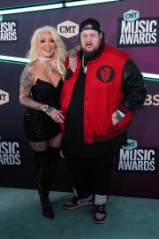 Pure Love! Meet Country Star Jelly Roll's Wife Bunnie XO: Job, More