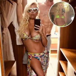 Jessica Simpson's Hottest Bikini Photos After 100-Lb Weight Losses: Pics