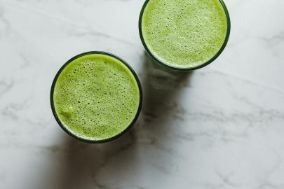 Greens Superfood Powder: 6 Greens Powders You’ll Love to Drink