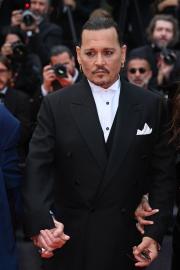 Johnny Depp Gets Emotional Amid 7-Minute Ovation at Cannes After Legal Drama