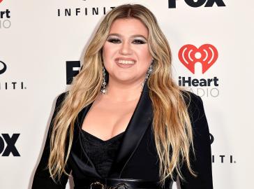 Kelly Clarkson: It Was ‘100 Percent' My Idea to Move Kids, Talk Show to NYC
