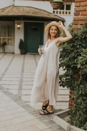 15 of the Most Comfortable Maxi Dresses for Traveling