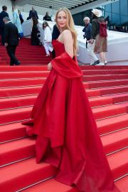 Jennifer Lawrence Reveals Why She Wore Flip-Flops at Cannes Film Festival