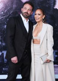 Jennifer Lopez and Ben Affleck Buy $60 Million Mansion in Beverly Hills