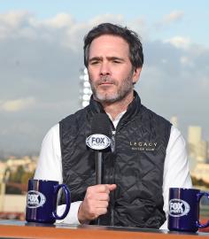 NASCAR's Jimmie Johnson Withdraws From Race After Deaths of In-Laws, Nephew