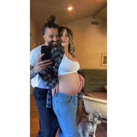 'DWTS' Pro Mark Ballas and Wife BC Jean Are Expecting Their 1st Child