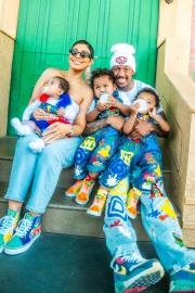 Nick Cannon and Abby De La Rosa Celebrate Twin’s Birthday at Sesame Place