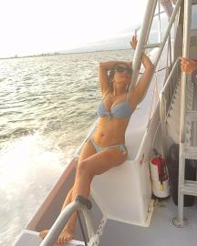 Salma Hayek Channels Her Inner Swimsuit Model on a Yacht: Photo