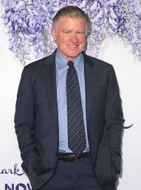 Treat Williams Dead at 71: ‘Everwood’ Star Dies After Motorcycle Accident