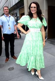 Keen on Green! Kristin Davis Looks Vibrant in a Puff-Sleeve Maxi Dress