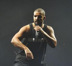 Drake Fan Who Threw 36G Bra on Stage Gets Offer to Work for Playboy