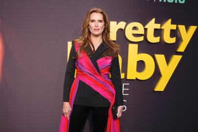 The Secret Behind Brooke Shields’ Famous Eyebrows? This Brow Shaping Gel