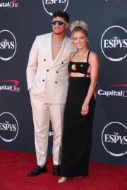 Patrick Mahomes, Wife Brittany Talk Family Plans on ESPYs Red Carpet