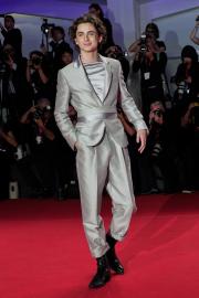 Timothee Chalamet’s Net Worth Proves He’s the New Willy Wonka!