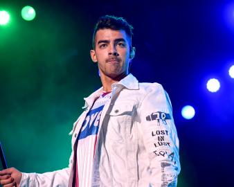 Joe Jonas Once Pooped Himself on Stage in White Pants