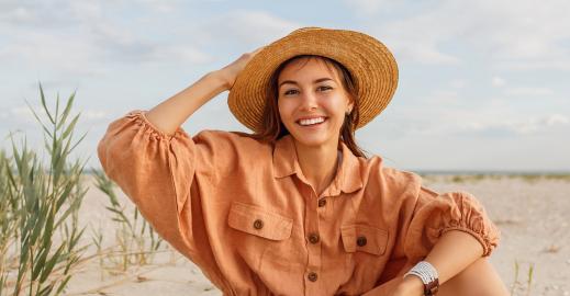 21 Super Lightweight Tops for Larger Busts