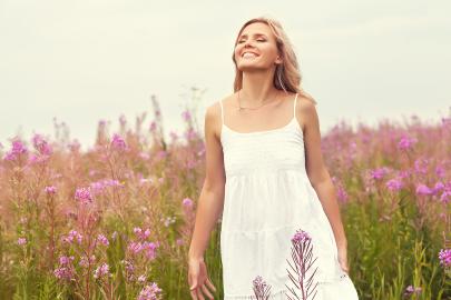 21 Summer Dresses That Won't Stick to You in the Heat