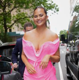 Chrissy Teigen Shares Topless Pic to Encourage Fans to Get Mammograms