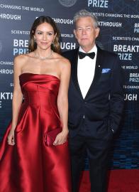 Katharine McPhee Returns to Stage With David Foster After Nanny’s Death