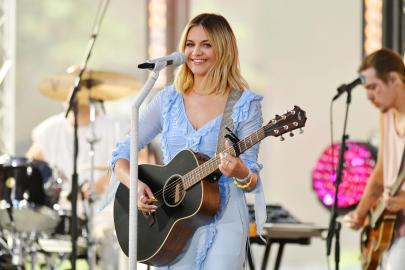 Kelsea Ballerini's 'Interlude,' 'How Do I Do This' Lyrics Explained