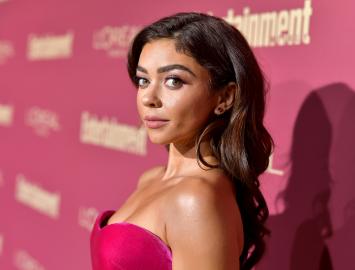Sarah Hyland: 'Modern Family' Execs Insisted I Wear Heels Despite Arthritis