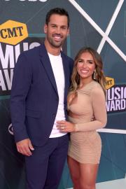 See Jessie James and Eric Decker’s Relationship Timeline Amid Pregnancy