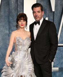 Zooey Deschanel’s Engagement Ring Is ‘Unique’! Details on Her Sparkler