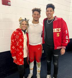 Patrick Mahomes' Wife and Brother Cheer Him on at Kansas City's NFL Opener