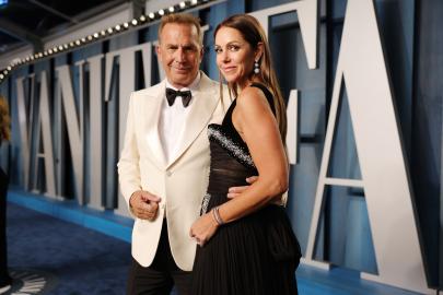 Kevin Costner and Christine Baumgartner ‘On Speaking Terms’ (Source)