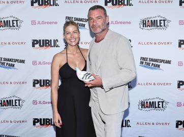 Liev Schreiber and Taylor Neisen Welcome 1st Child Together