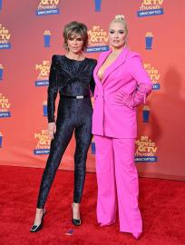 Lisa Rinna Attends Erika Jayne's Show With Kyle, Dorit Post-'RHOBH' Exit