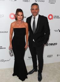 Mauricio Umansky Says Kyle Richards 'Adjusted' Calendar to Attend 'DWTS'