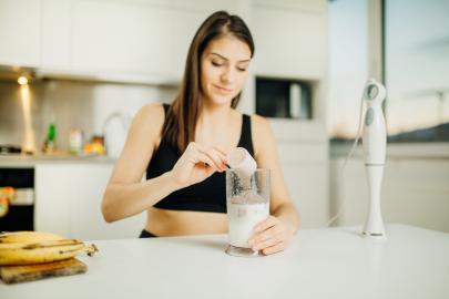 16 Best Dairy Free Protein Powders