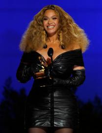 Beyonce’s Net Worth Is a ~Sweet Dream~ Amid World Tour