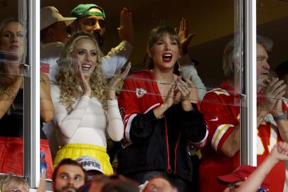 Taylor Swift and Brittany Mahomes Celebrate Big Travis Kelce Tackle