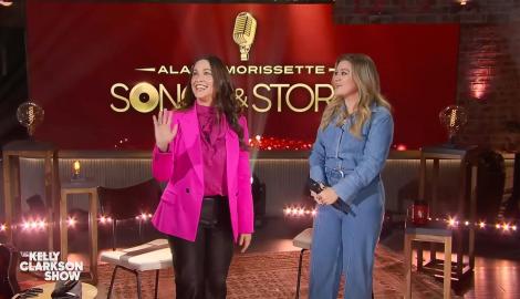 Kelly Clarkson Shows Stunning Weight Loss in Duet With Alanis Morissette