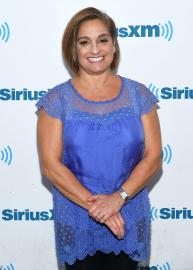 Olympian Mary Lou Retton Is ‘Fighting for Her Life’ in Hospital