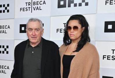 Robert De Niro Says Tiffany Chen 'Does the Work' Raising Baby Gia
